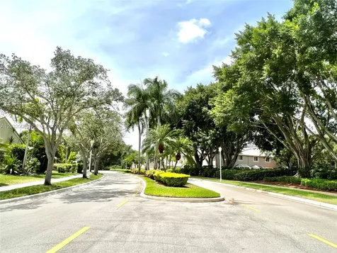 2176 Salerno Circle Weston FL 33327
