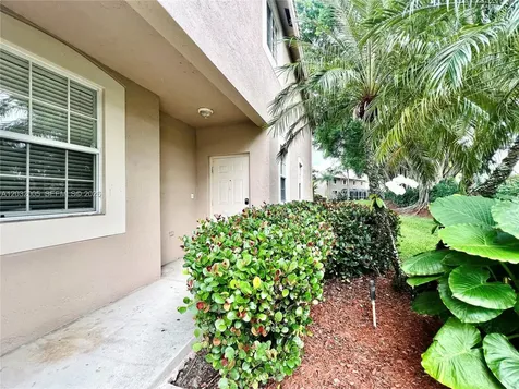 2176 Salerno Circle Weston FL 33327