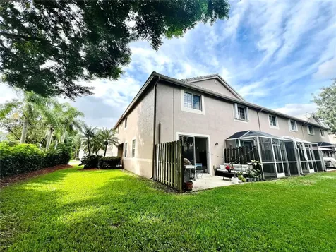 2176 Salerno Circle Weston FL 33327