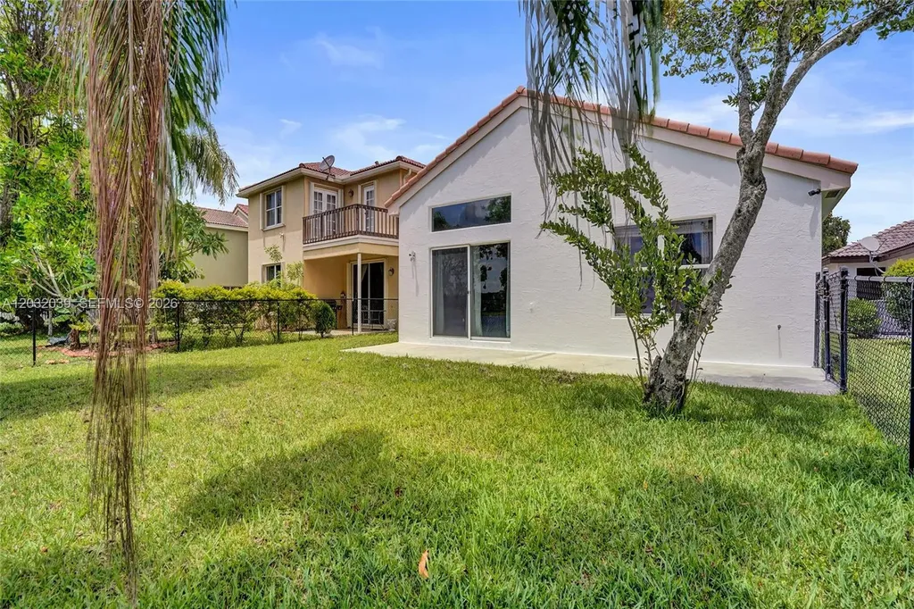 5272 NW 117th Avenue Coral Springs FL 33076