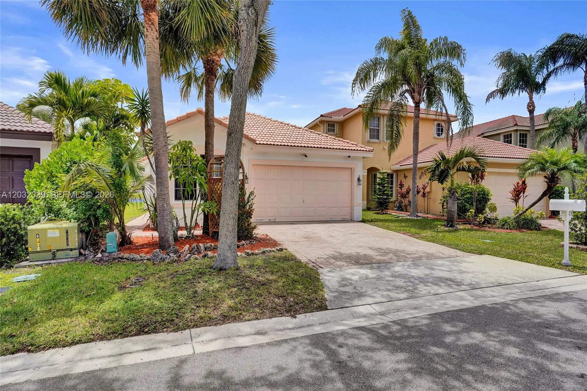 5272 NW 117th Avenue Coral Springs FL 33076