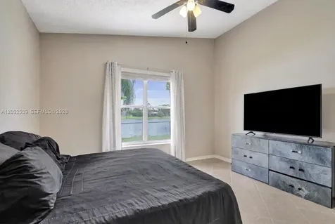5272 NW 117th Avenue Coral Springs FL 33076