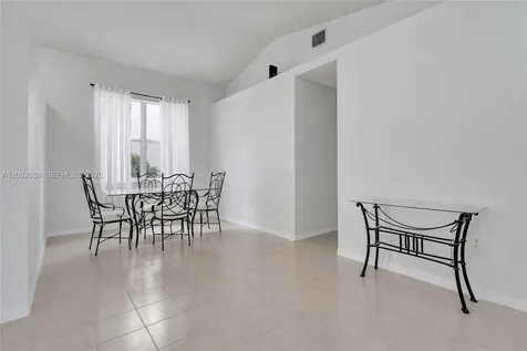 5272 NW 117th Avenue Coral Springs FL 33076
