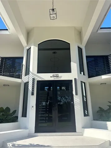 6220 SW 144th Street Coral Gables FL 33158