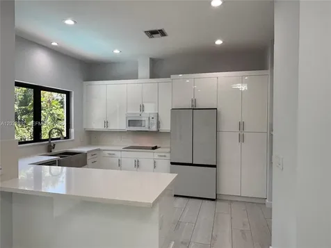 6220 SW 144th Street Coral Gables FL 33158