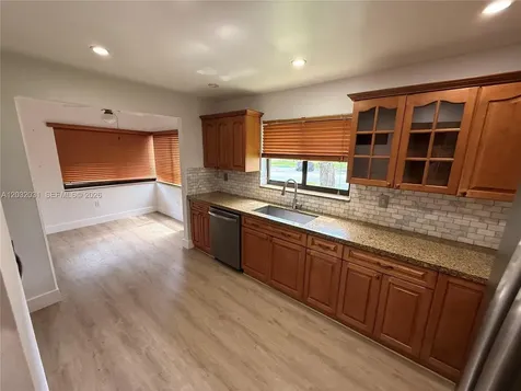 12430 SW 94th Terrace Miami FL 33186