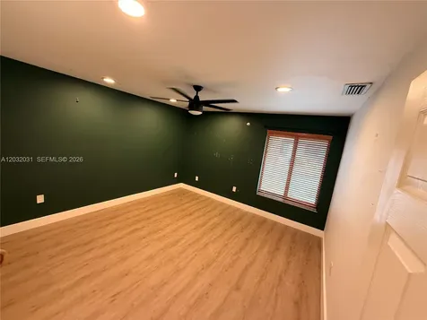 12430 SW 94th Terrace Miami FL 33186