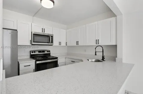 800 SW 104th Court Miami FL 33174