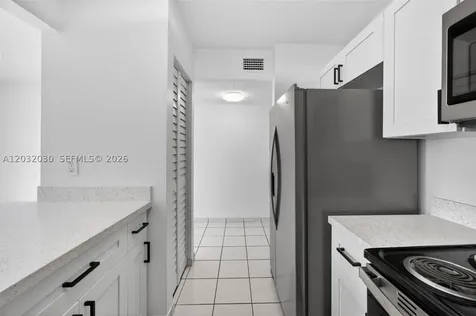 800 SW 104th Court Miami FL 33174