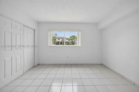 800 SW 104th Court Miami FL 33174