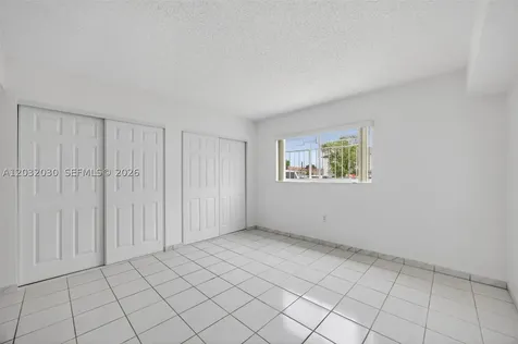 800 SW 104th Court Miami FL 33174