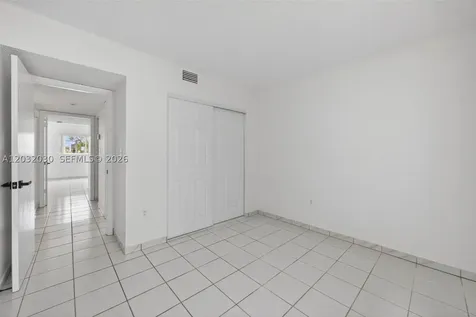 800 SW 104th Court Miami FL 33174