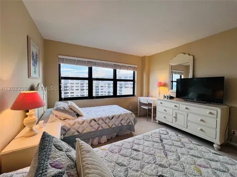 5000 N Ocean Boulevard Lauderdale By The Sea FL 33308