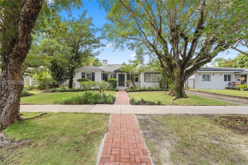 440 SW 29th Road Miami FL 33129