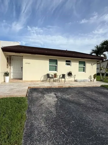 13943 SW 52nd Lane Miami FL 33175