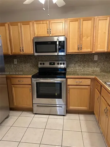 7956 Camino Circle Miami FL 33143