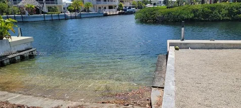 51 W Plaza Del Lago Islamorada FL 33036