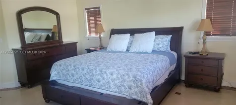 51 W Plaza Del Lago Islamorada FL 33036