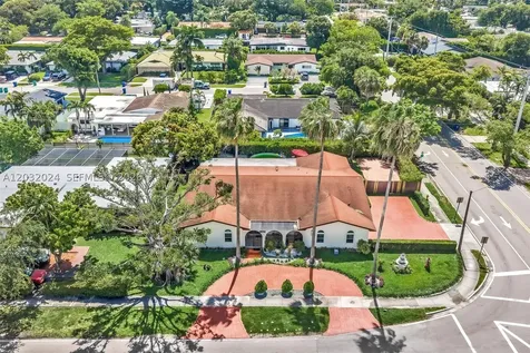 19901 Highland Lakes Boulevard Miami FL 33179