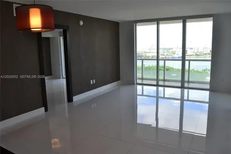 50 Biscayne Boulevard Miami FL 33132