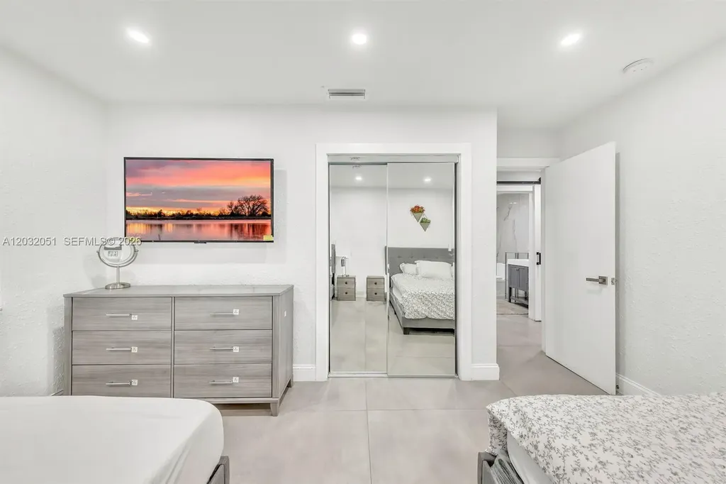 2810 Riverland Road Fort Lauderdale FL 33312