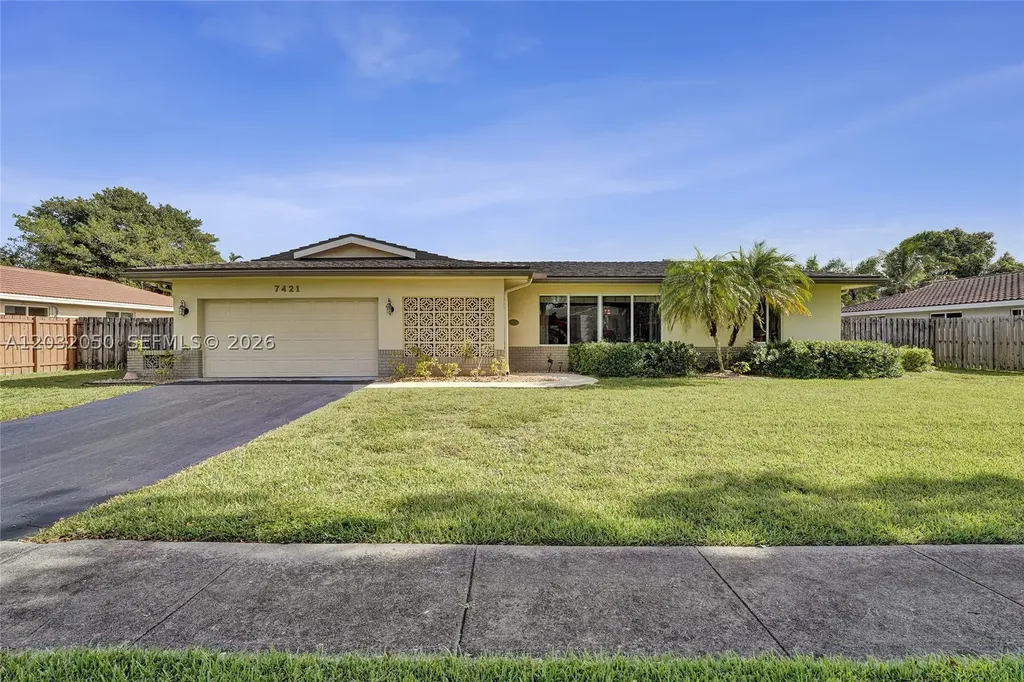 7421 NW 8th Court Plantation FL 33317