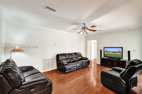 7421 NW 8th Court Plantation FL 33317