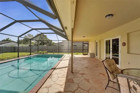7421 NW 8th Court Plantation FL 33317