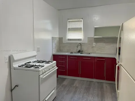 817 4th Street West Palm Beach FL 33401