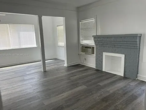 817 4th Street West Palm Beach FL 33401