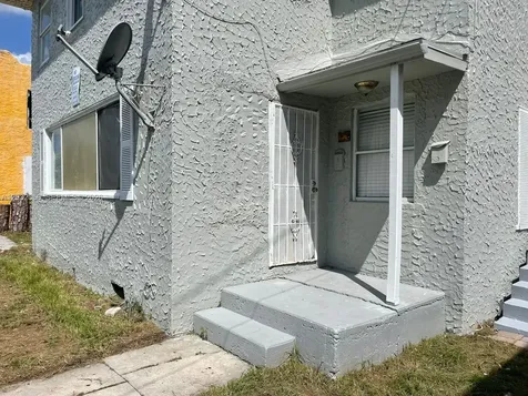 817 4th Street West Palm Beach FL 33401