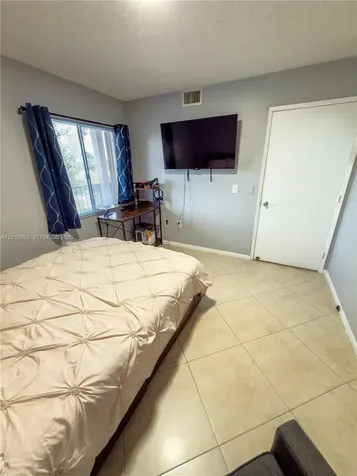 1200 SW 137th Avenue Pembroke Pines FL 33027