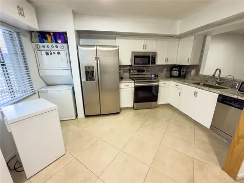 1200 SW 137th Avenue Pembroke Pines FL 33027