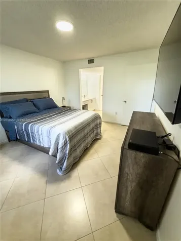 1200 SW 137th Avenue Pembroke Pines FL 33027