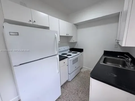 900 SW 5th Avenue Miami FL 33130