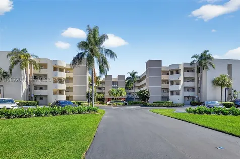 5901 Camino Del Sol Boca Raton FL 33433