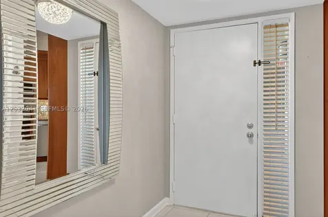 5901 Camino Del Sol Boca Raton FL 33433