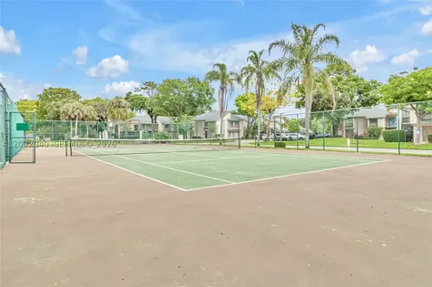 96 Wimbledon Lake Drive Plantation FL 33324