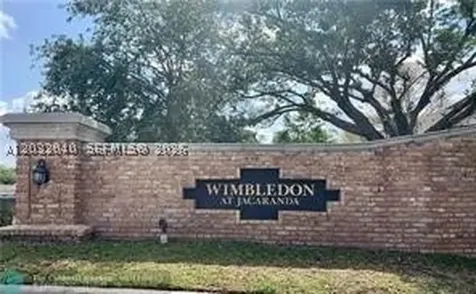 96 Wimbledon Lake Drive Plantation FL 33324
