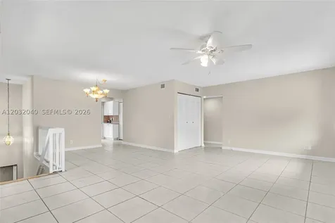 96 Wimbledon Lake Drive Plantation FL 33324