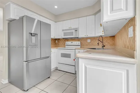 96 Wimbledon Lake Drive Plantation FL 33324