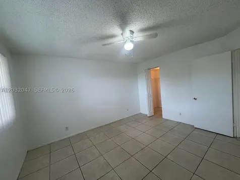 8000 S Colony Circle S Tamarac FL 33321