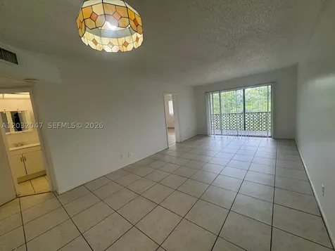 8000 S Colony Circle S Tamarac FL 33321