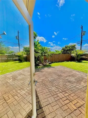 6815 NW 14th Street Plantation FL 33313