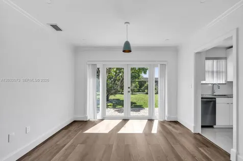 180 Carlisle Drive Miami Springs FL 33166