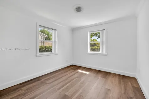 180 Carlisle Drive Miami Springs FL 33166