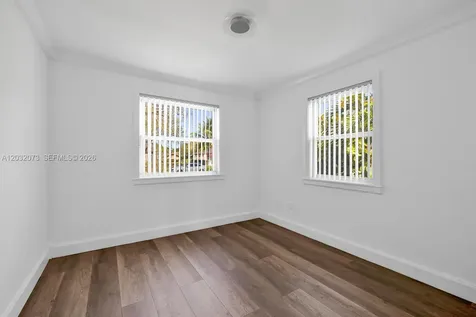 180 Carlisle Drive Miami Springs FL 33166