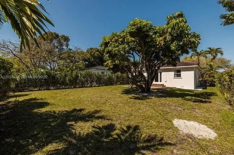 180 Carlisle Drive Miami Springs FL 33166