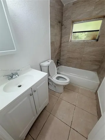 753 SW 3rd Place Dania Beach FL 33004