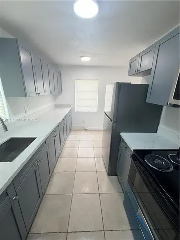 753 SW 3rd Place Dania Beach FL 33004